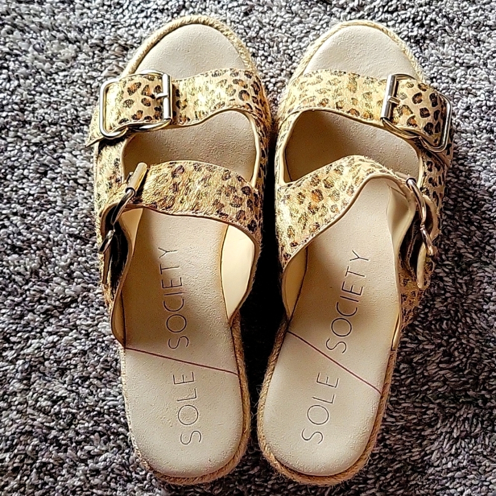 Sole Society Vanyah Leopard Platform espadrilles Size 7m